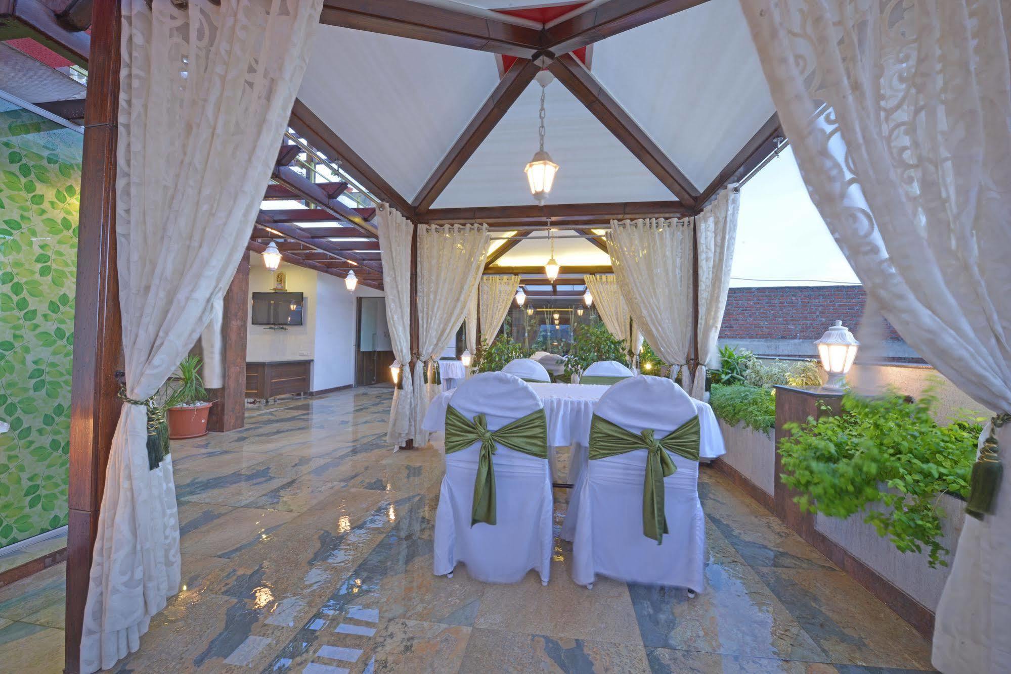 Hotel Jp International Aurangabad  Exterior photo